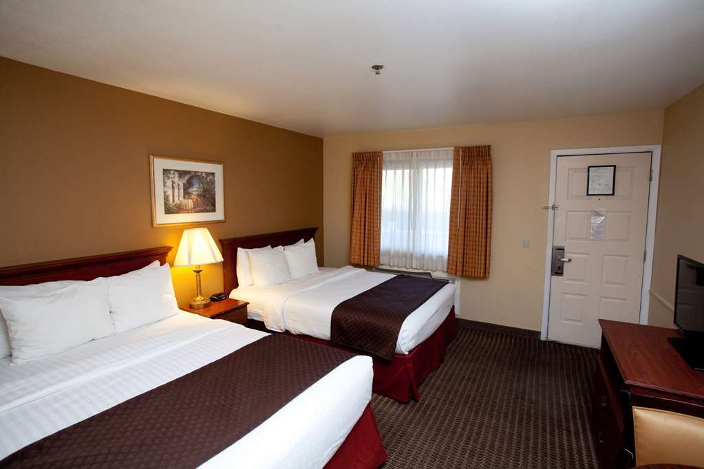 Red Lion Inn & Suites Cathedral City Palm Springs Room photo